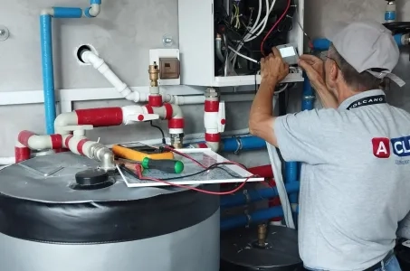 Fritliggende bolig med Mycond Split varmepumper BeeHeat-serien